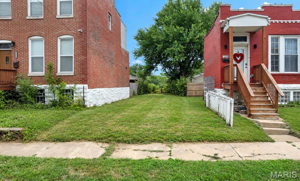Photo of 4368 Hunt Avenue St Louis MO 63110