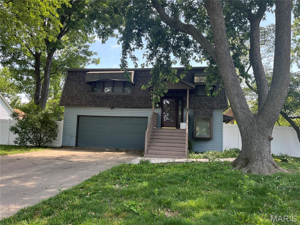 Photo of 308 Salem Street Mascoutah IL 62258
