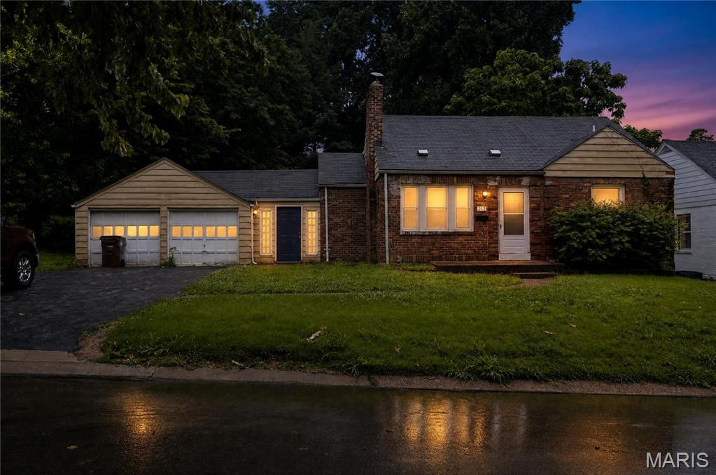 Photo of 212 Thoroughman Avenue St Louis MO 63135
