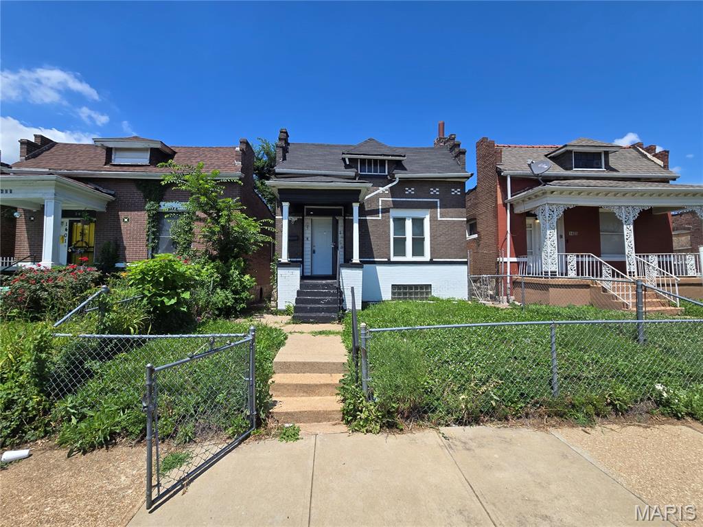 Photo of 1403 Walton Avenue St Louis MO 63113