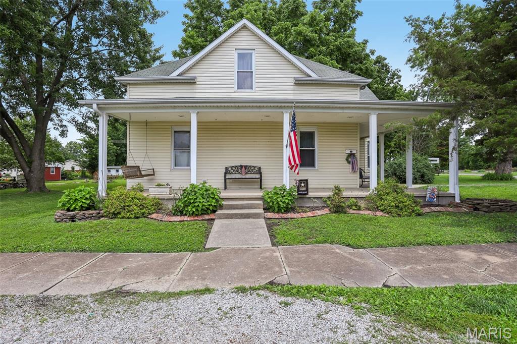 Photo of 515 E 3rd North Street Mount Olive IL 62069
