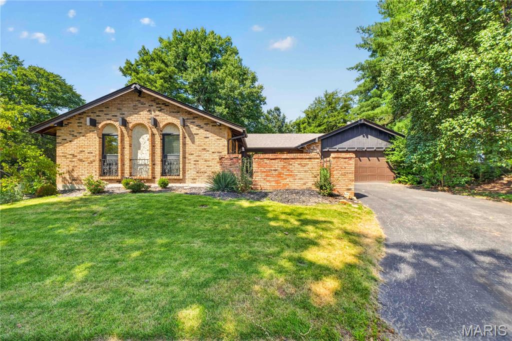 Photo of 4795 Kingbird Lane Unincorporated MO 63128