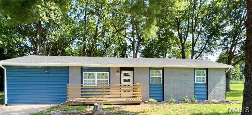 Photo of 6335 High Street Moro IL 62067