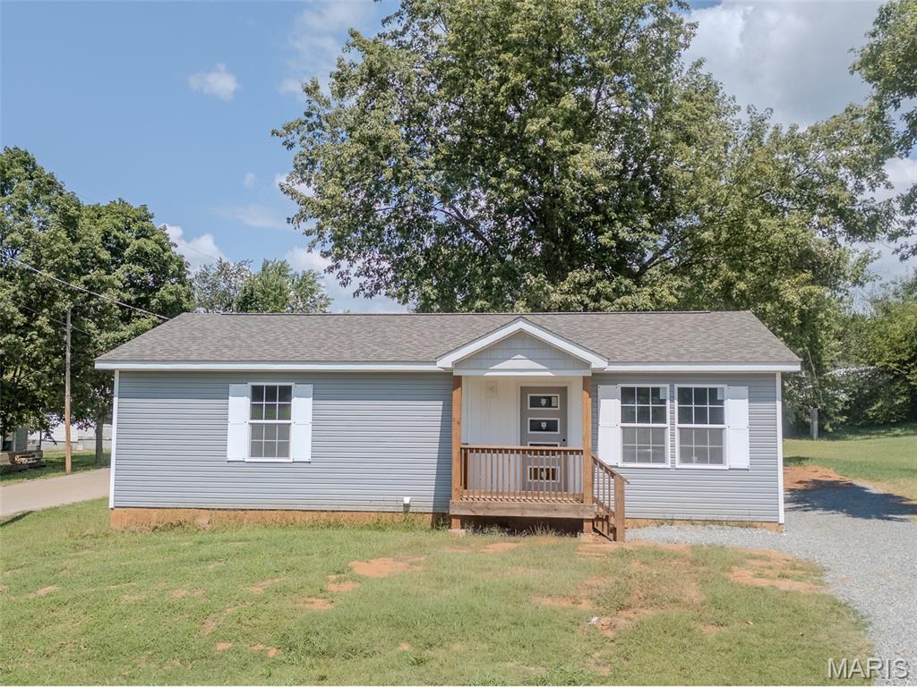 Photo of 400 Lindell Street Fredericktown MO 63645