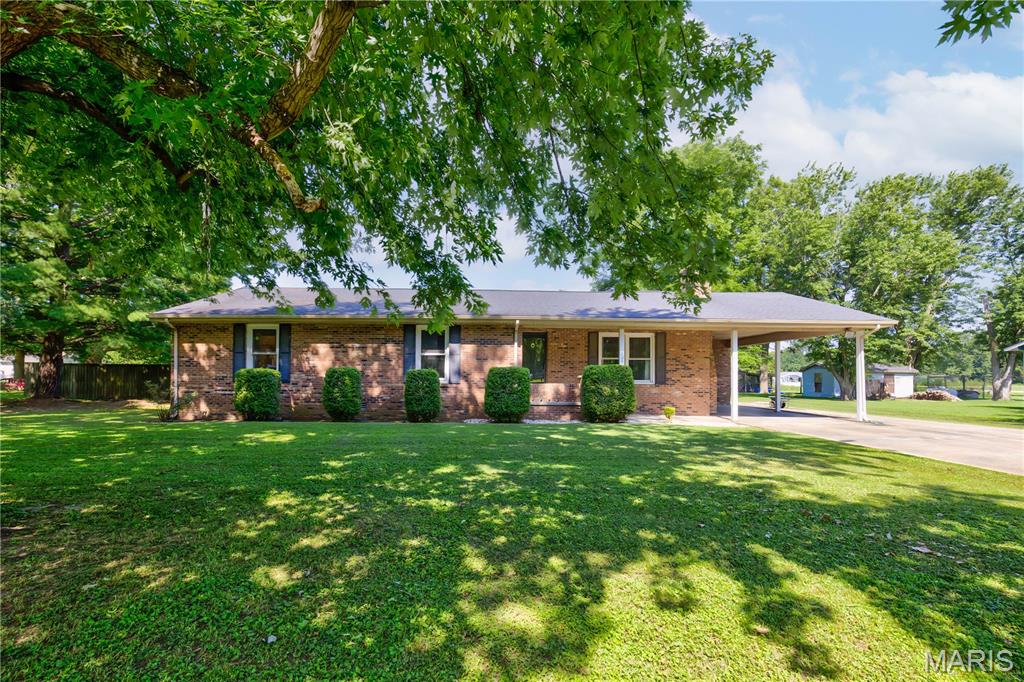 Photo of 209 Aletha Drive Sikeston MO 63801