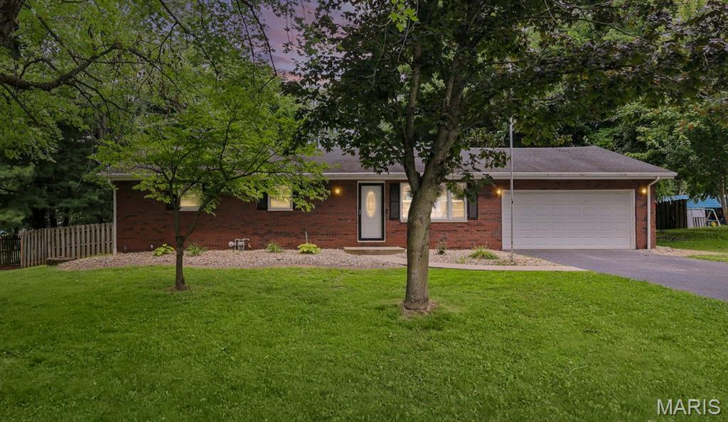 Photo of 8424 Steelecrest Lane Troy IL 62294