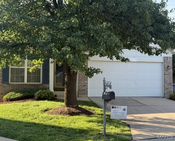 Photo of 4329 Hollow Brook Court Florissant MO 63034