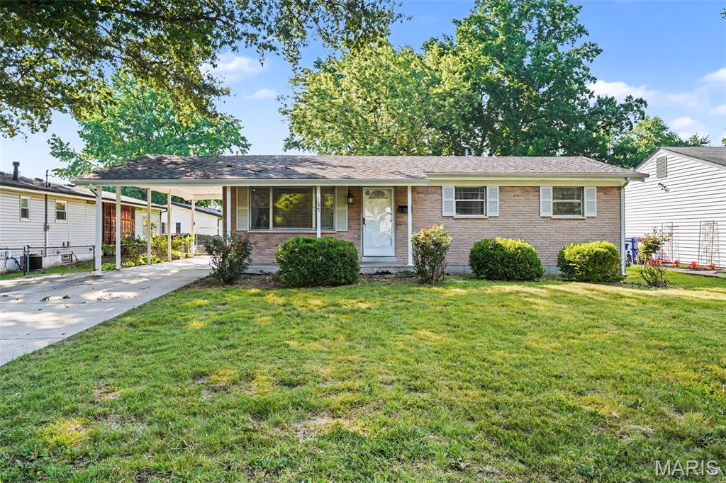 Photo of 1820 Violet Drive Florissant MO 63031