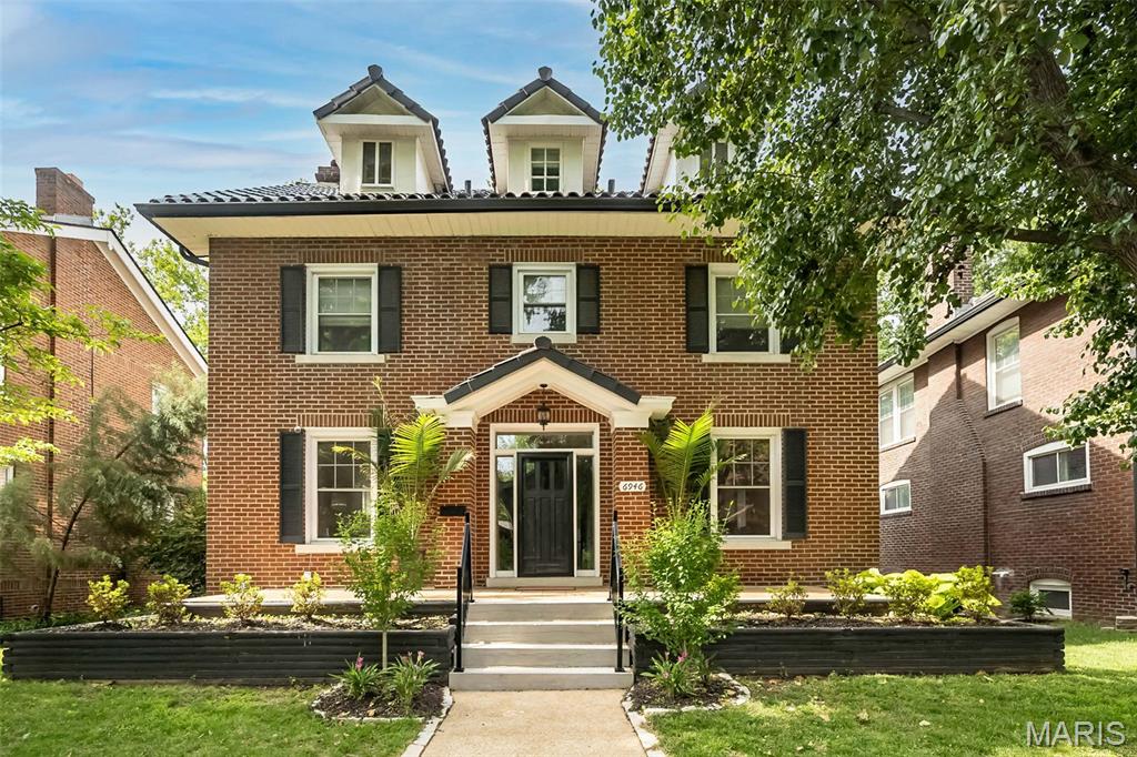 Photo of 6946 Pershing Avenue University City MO 63130