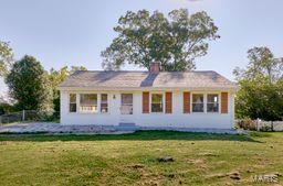Photo of 228 Newton Place Ballwin MO 63021