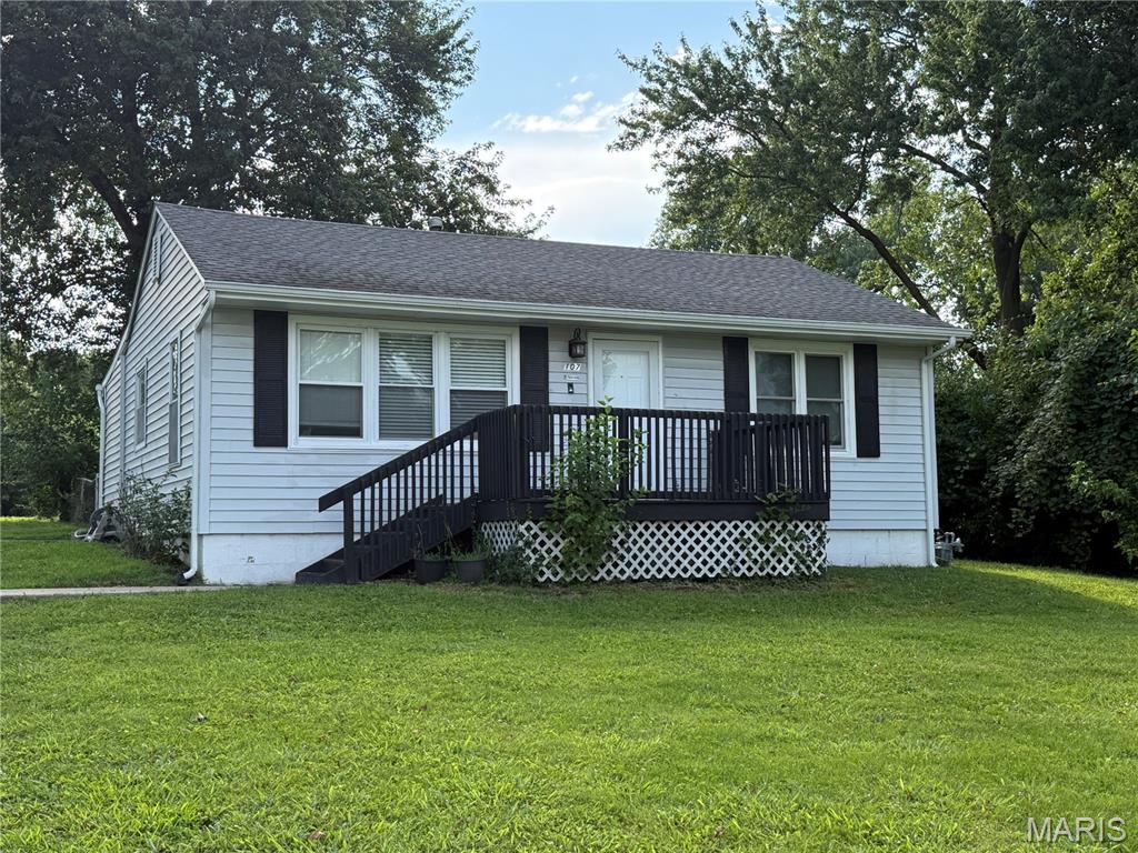 Photo of 107 Brookside Drive O'Fallon IL 62269