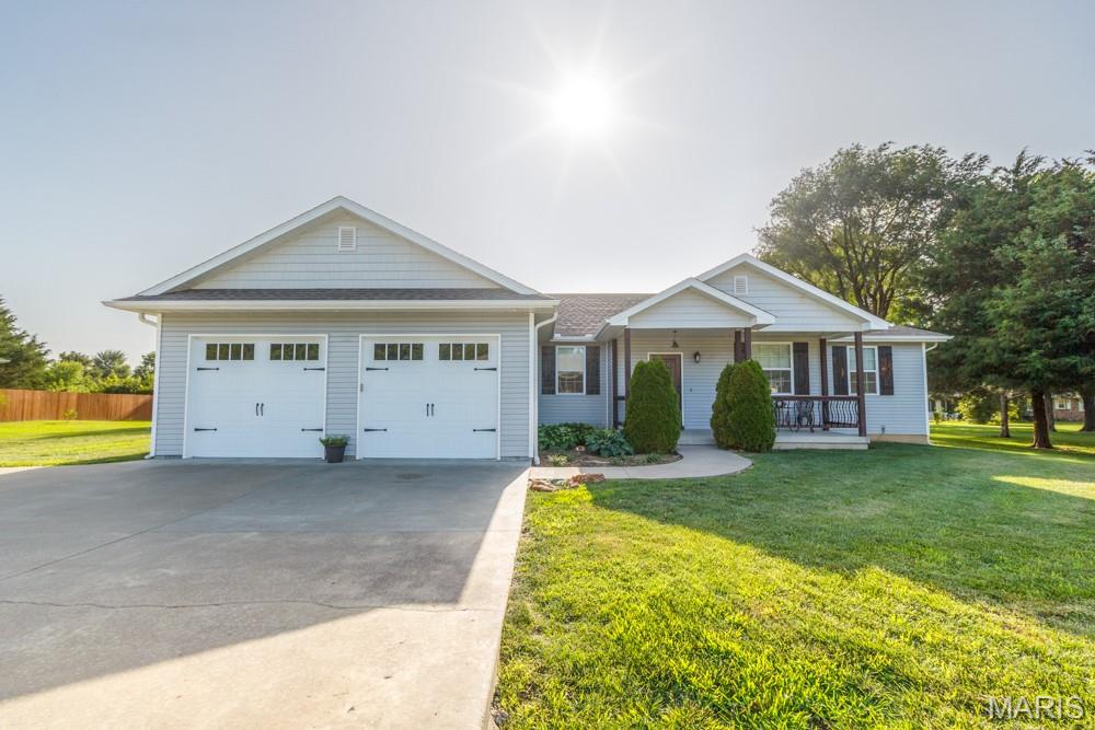 Photo of 22955 PATTON Lane Lebanon MO 65536