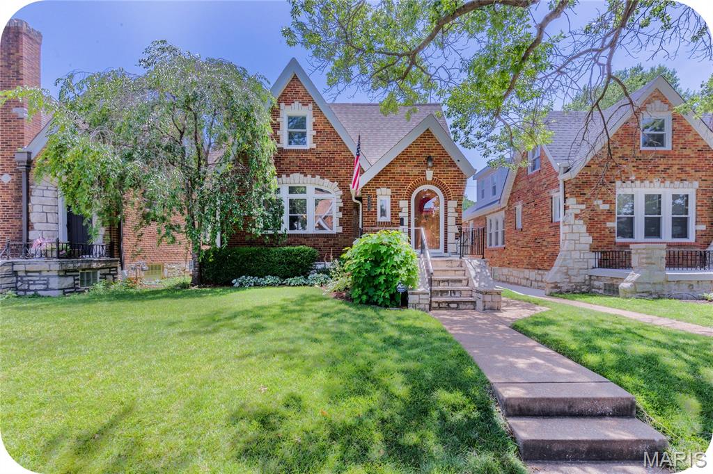 Photo of 5408 Tholozan Avenue St Louis MO 63109