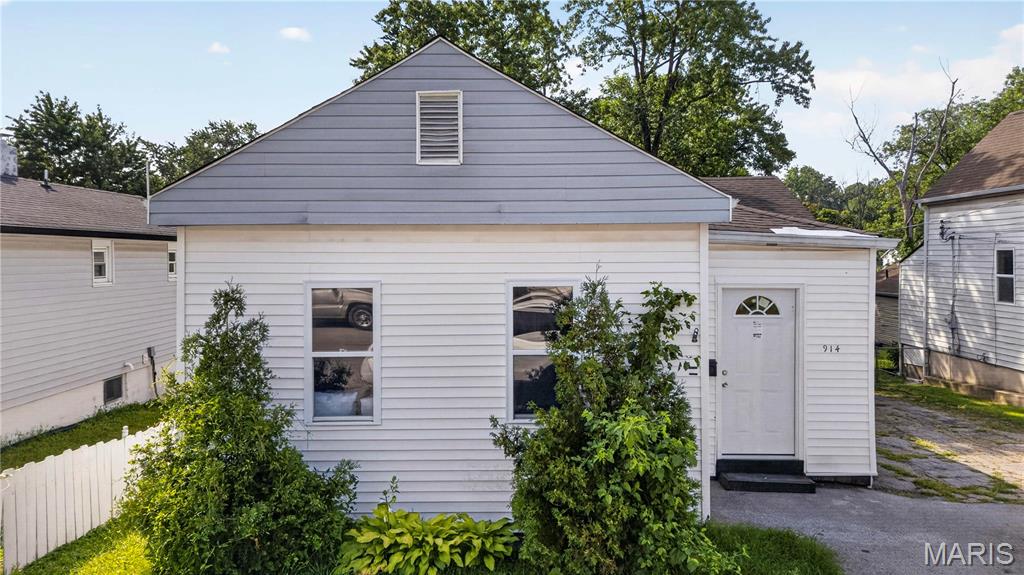 Photo of 914 Dammert Avenue St Louis MO 63125