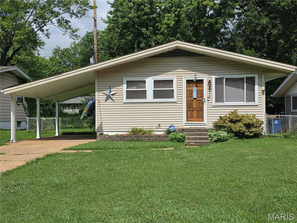 Photo of 10519 Lilac Avenue St Louis MO 63137