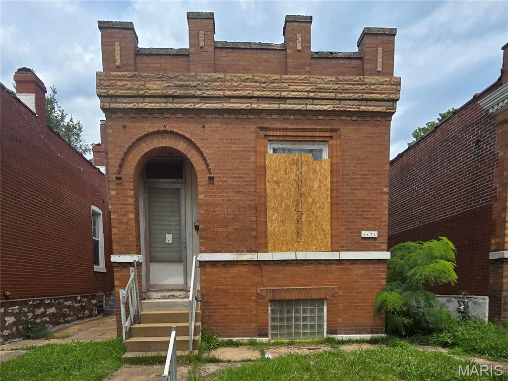Photo of 3451 Itaska Street St Louis MO 63111