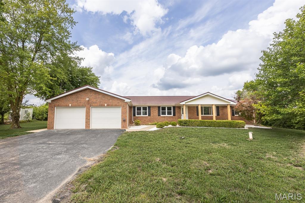 Photo of 9355 State Route 3 Red Bud IL 62278