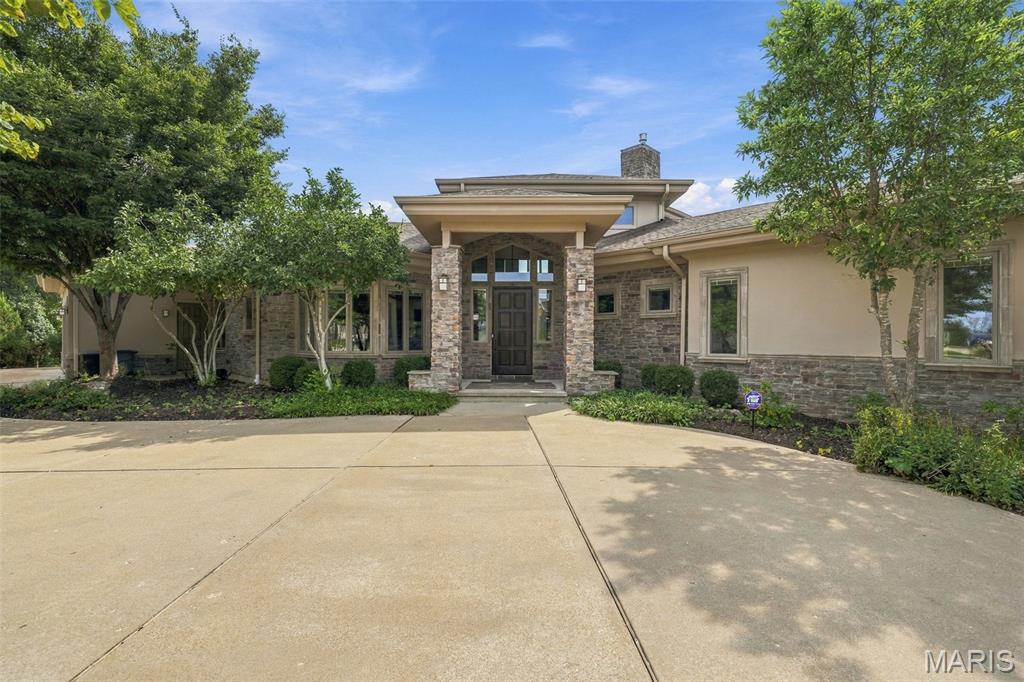 Photo of 12864 Willow Pond Court Des Peres MO 63131