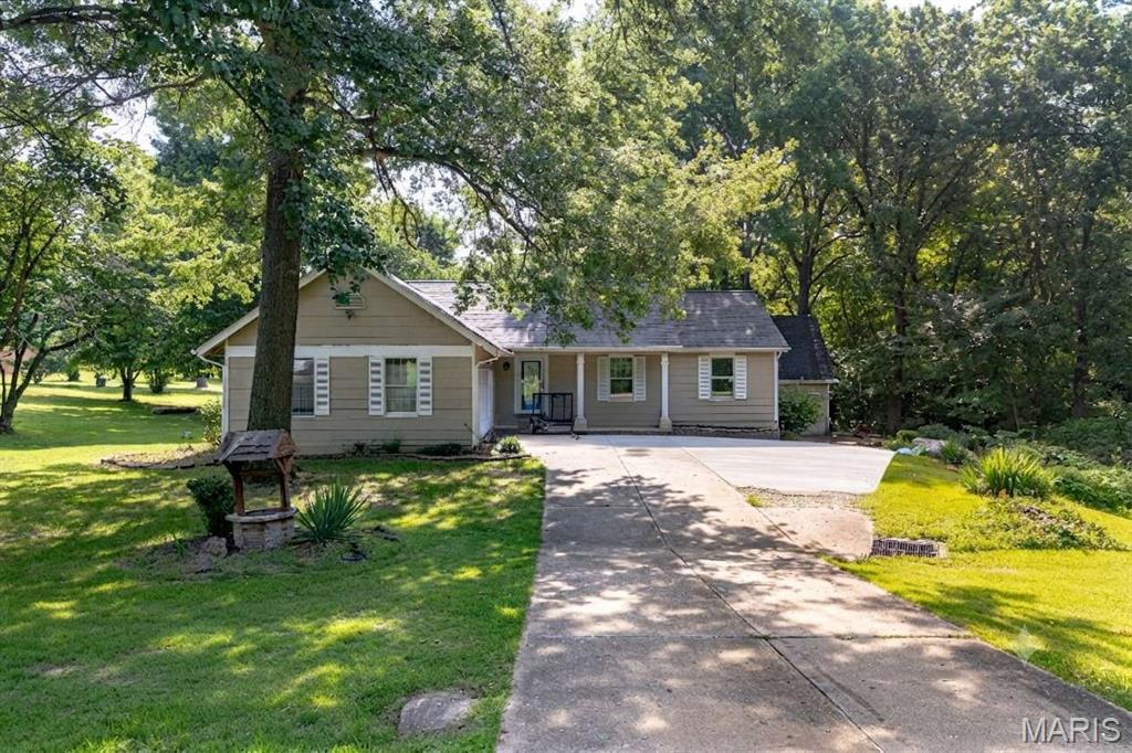 Photo of 6 Deer Creek Drive O'Fallon MO 63366