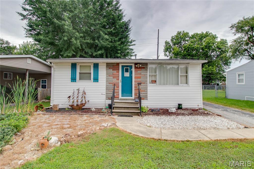 Photo of 2132 Miracle Avenue Granite City IL 62040