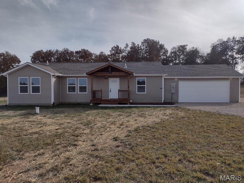 Photo of 3710 Indigo Bunting Lane Bismarck MO 63624