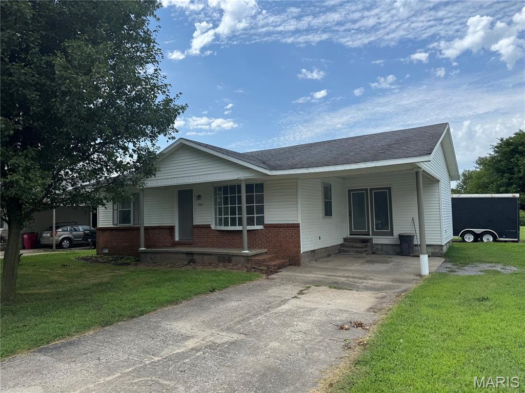 Photo of 1334 Shelby Avenue Sikeston MO 63801
