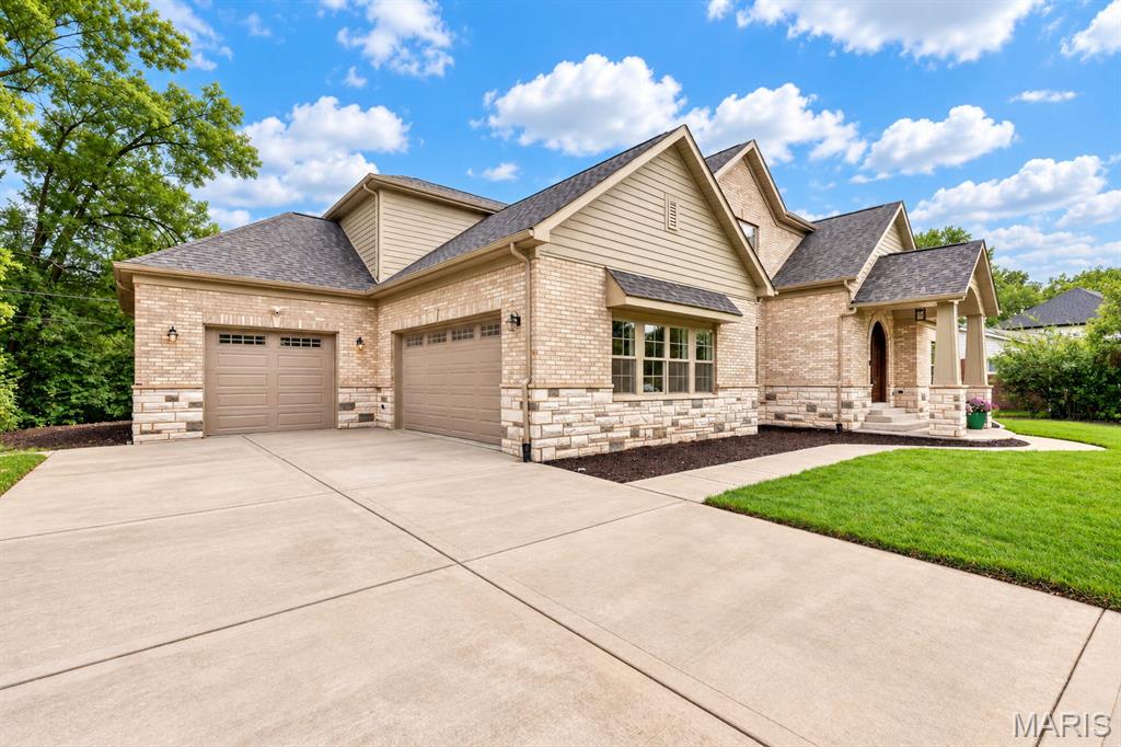 Photo of 9 Bon Price Lane Olivette MO 63132