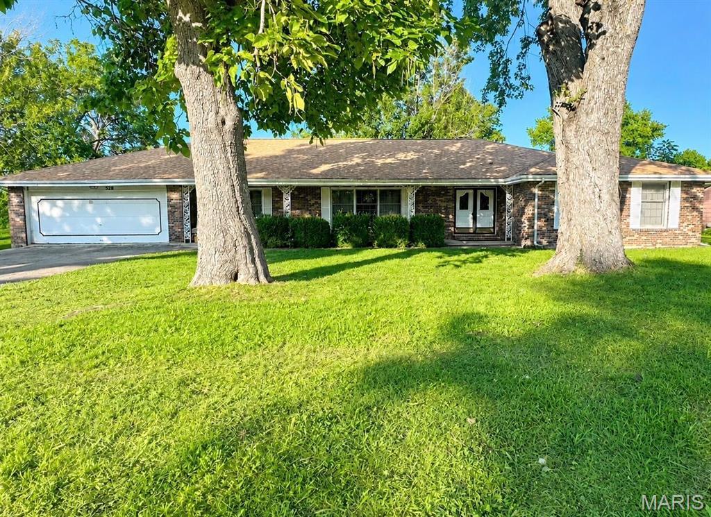 Photo of 528 Home Drive St James MO 65559