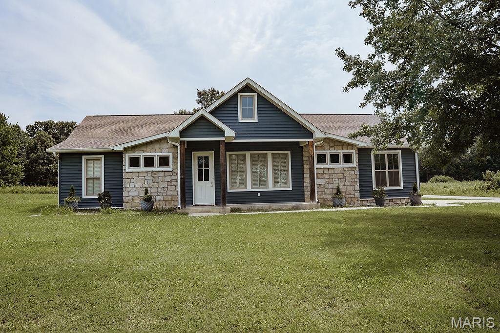 Photo of 165 Duranda Drive Poplar Bluff MO 63901