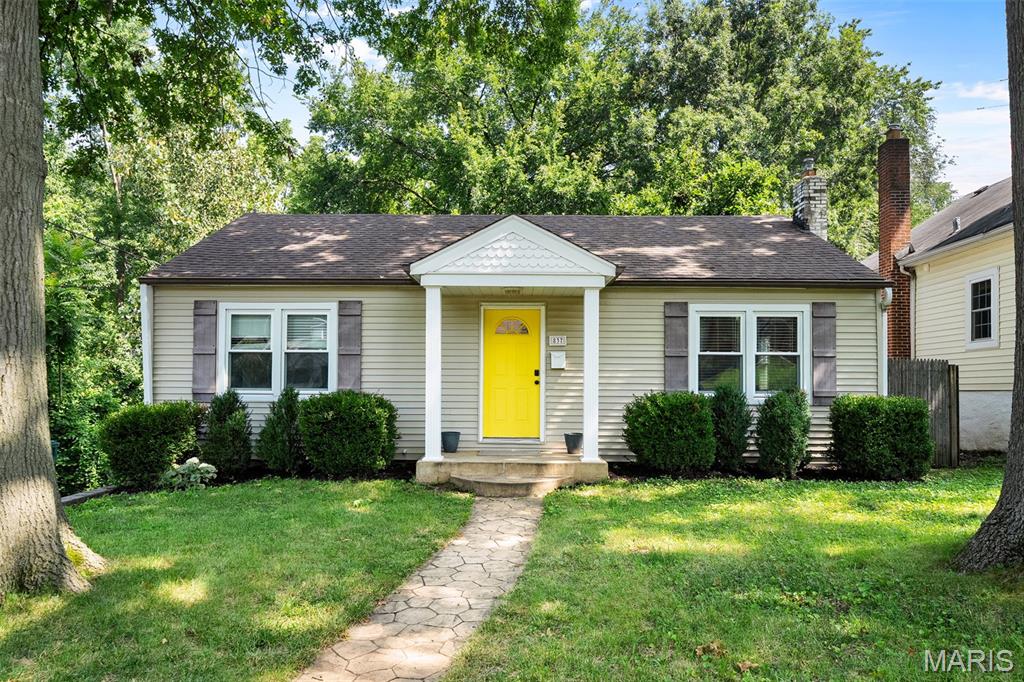 Photo of 837 Greeley Avenue Webster Groves MO 63119
