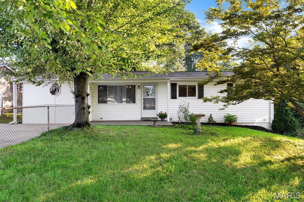 Photo of 1757 Engle Drive Arnold MO 63010