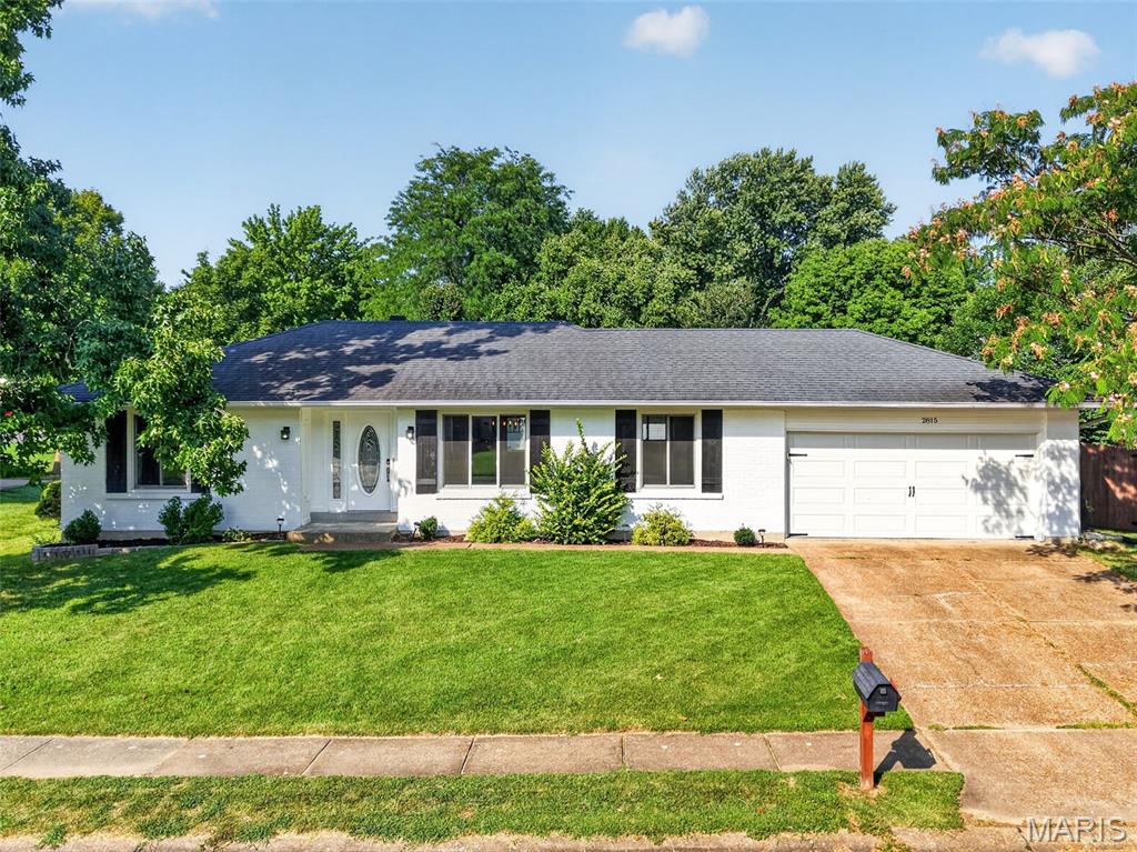 Photo of 2815 Birch Tree Drive St Charles MO 63301