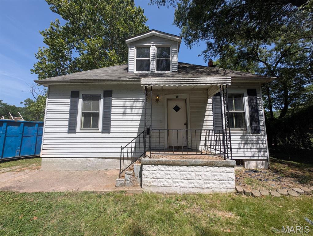 Photo of 612 S 6th Street Belleville IL 62220
