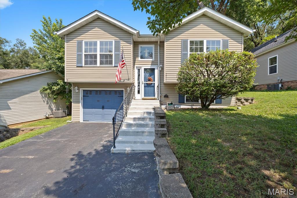 Photo of 1011 Vine Street Collinsville IL 62234