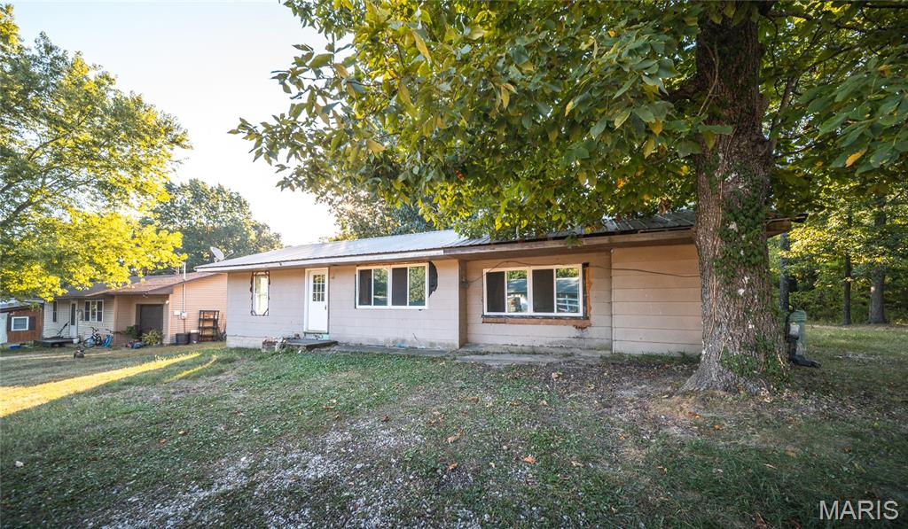 Photo of 234 Holland Drive Richland MO 65556