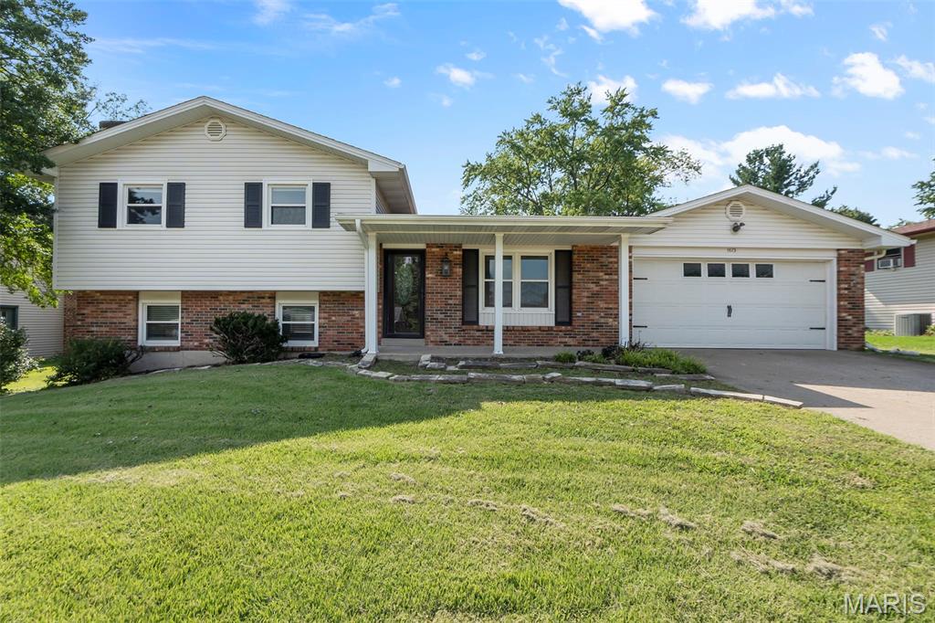 Photo of 1573 Parksite Drive Cape Girardeau MO 63701