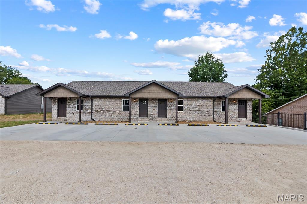 Photo of 235 Cedar Circle Jackson MO 63755