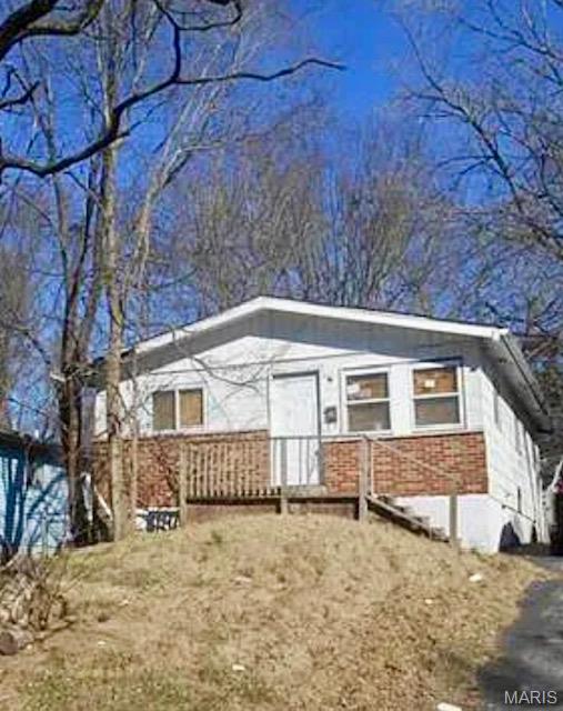 Photo of 10246 Count Drive St Louis MO 63136