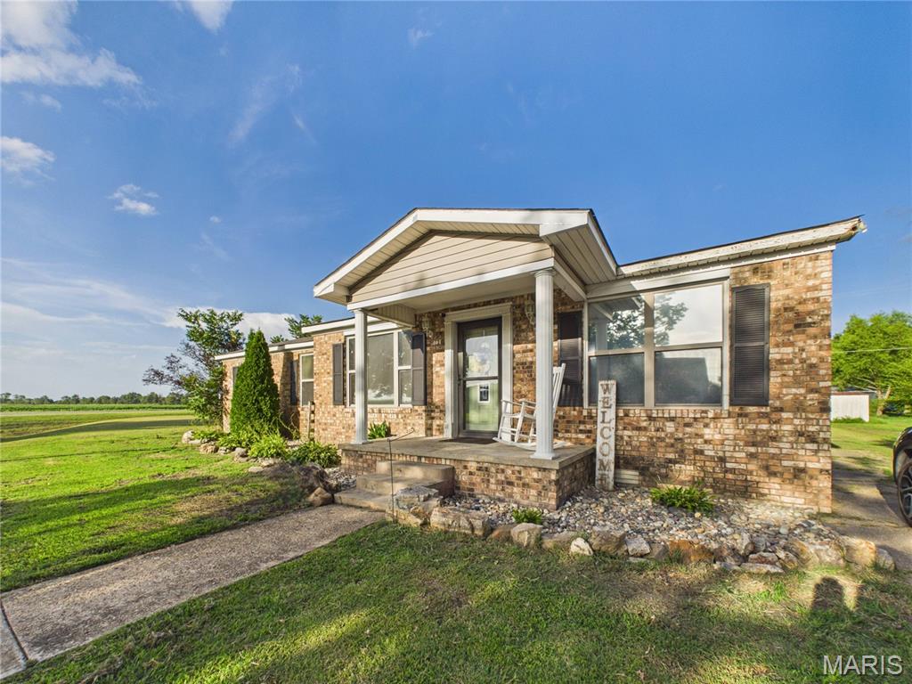 Photo of 404 N Main Street Gideon MO 63848