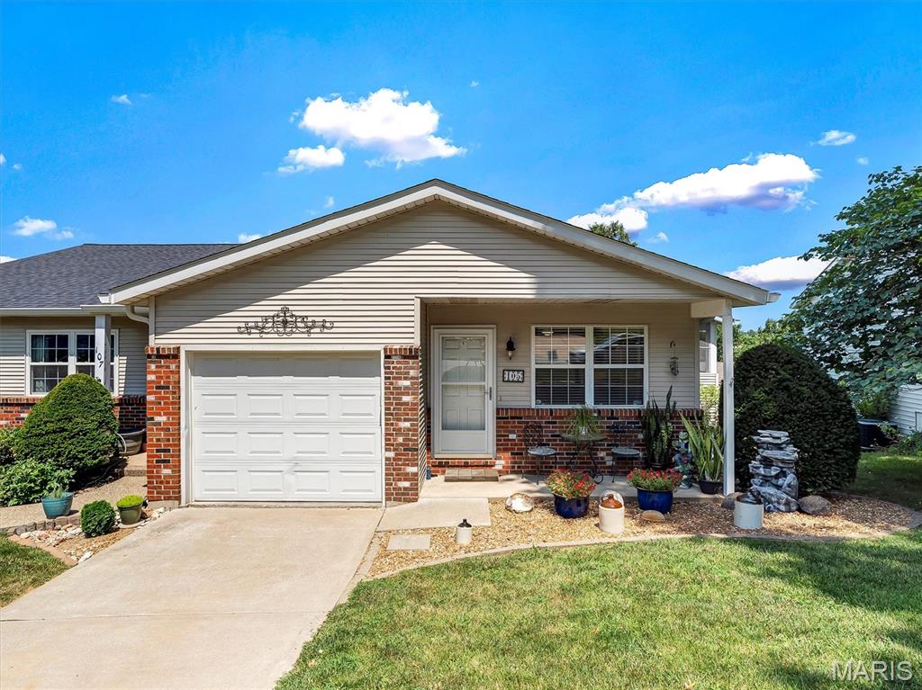 Photo of 105 Wenona Drive Washington MO 63090