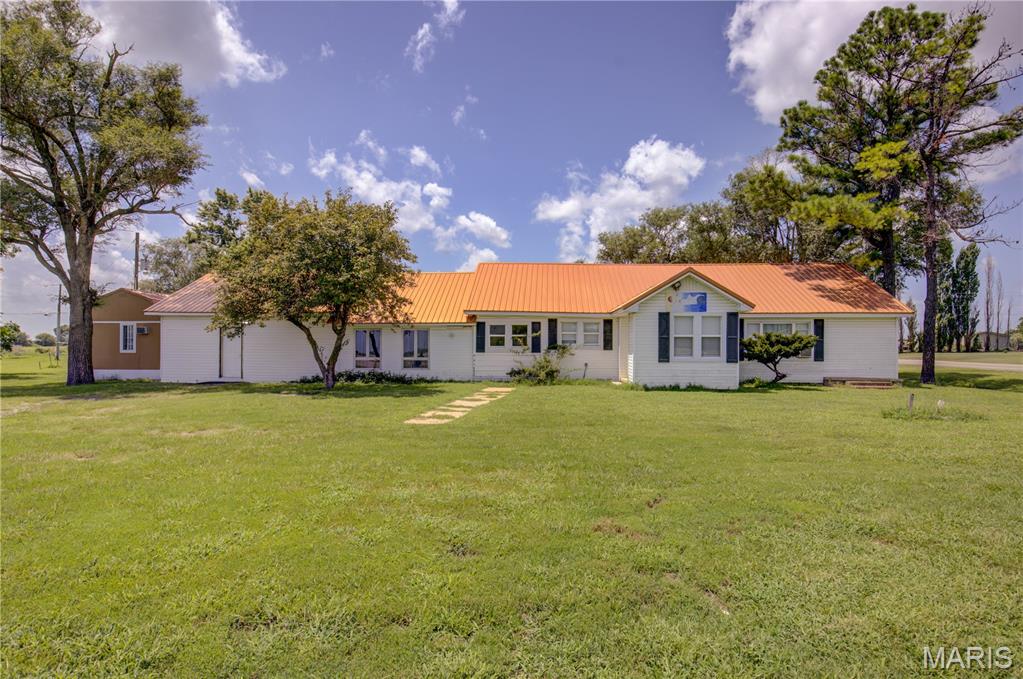 Photo of 34963 State Highway 25 Clarkton MO 63837