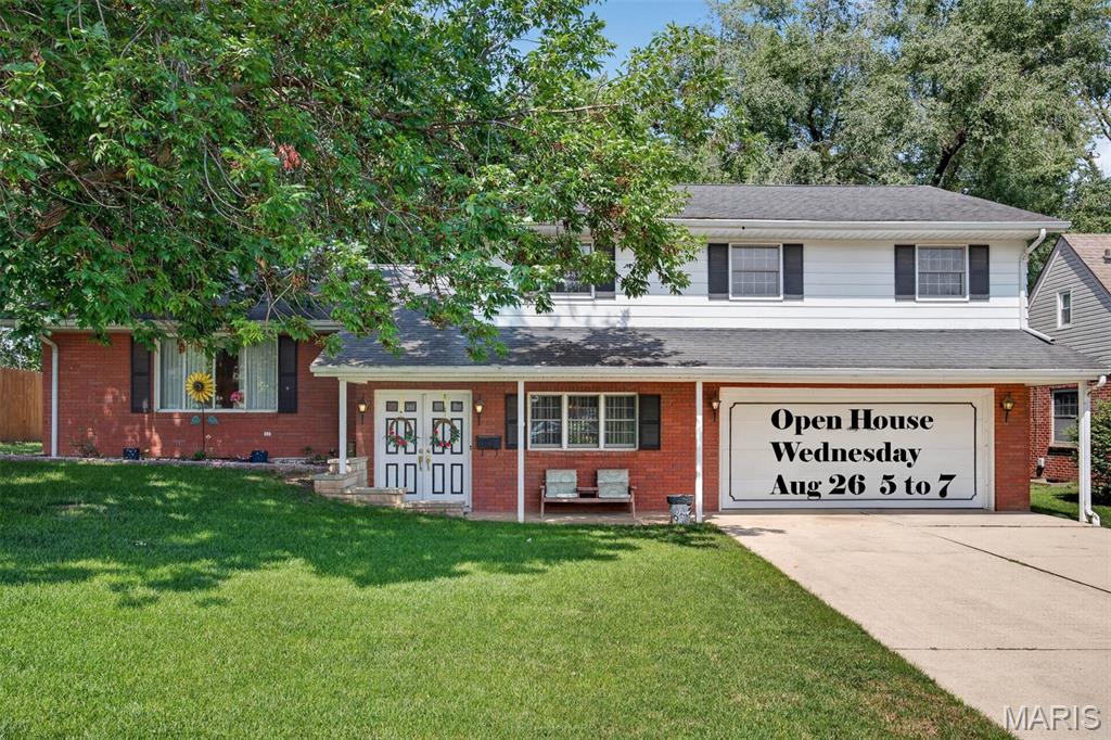 Photo of 461 S Grand Street Nashville IL 62263