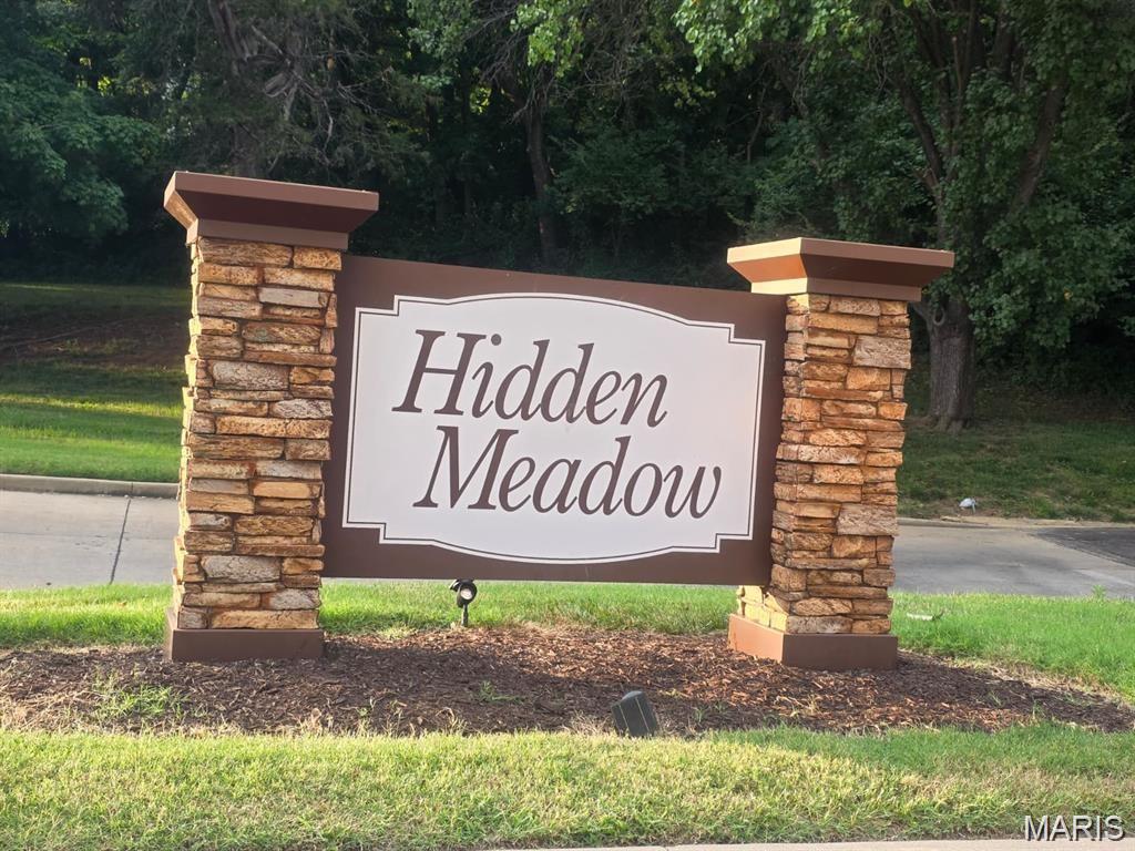 Photo of 13322 Hiddendale Lane Ballwin MO 63021