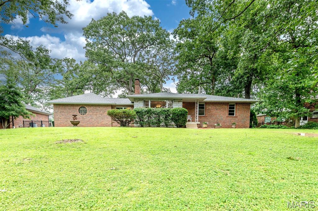 Photo of 7425 Raleigh Drive St Louis MO 63123