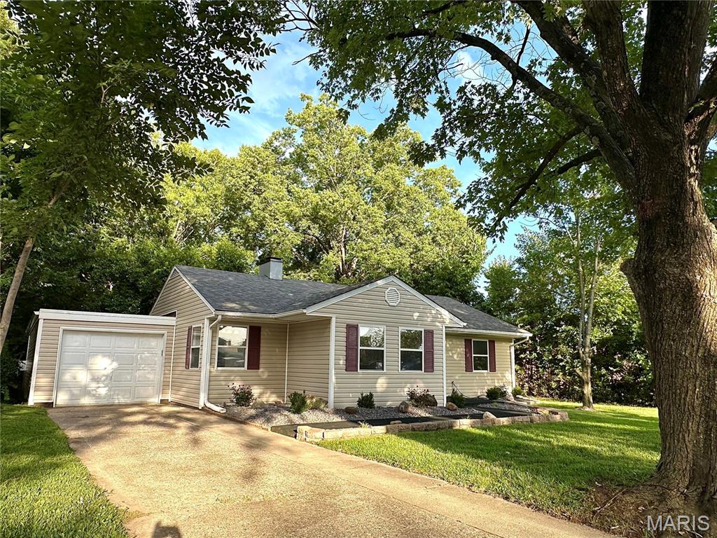 Photo of 608 Devonshire Drive #1483 Belleville IL 62226