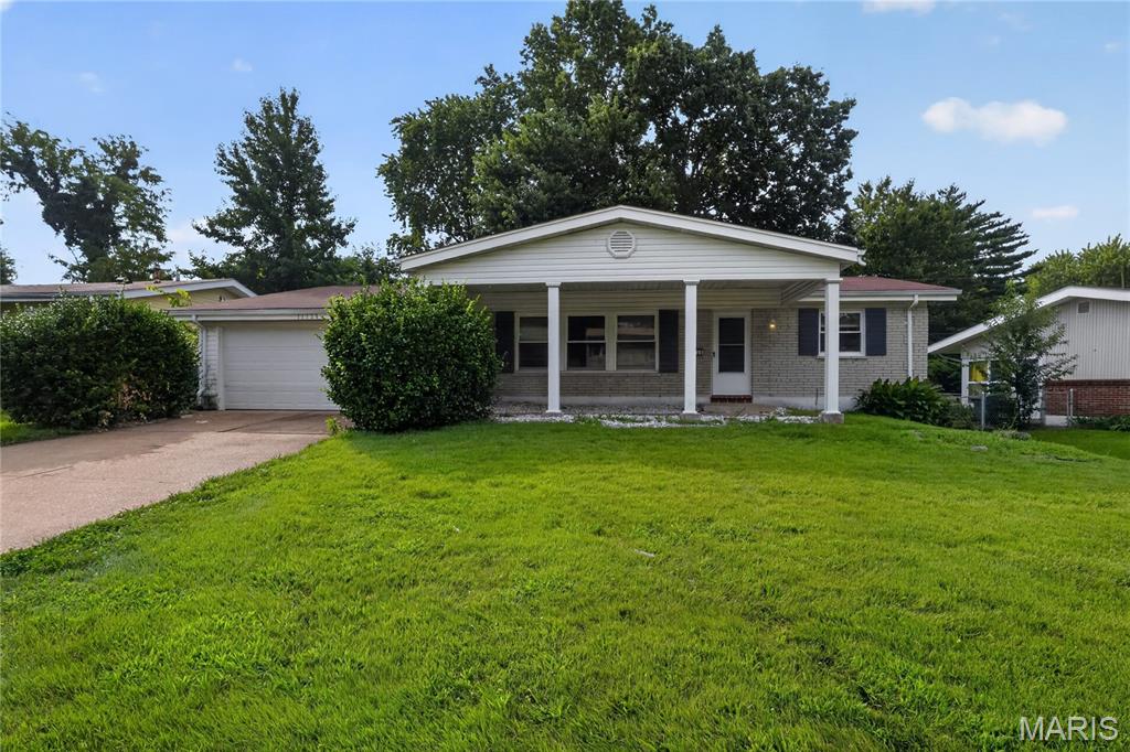 Photo of 11138 Landseer Drive St Louis MO 63136