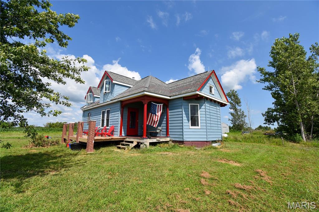 Photo of 8975 State Route 4 Staunton IL 62088