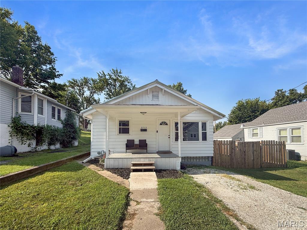 Photo of 2713 Laclede Hannibal MO 63401