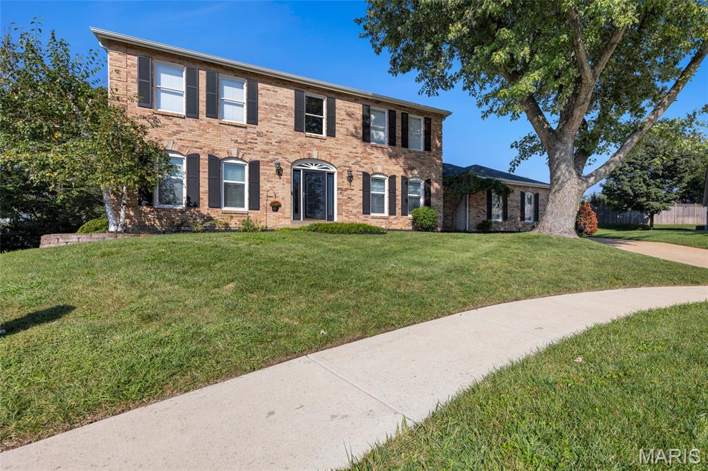 Photo of 15525 Windsor Ridge Court Chesterfield MO 63017