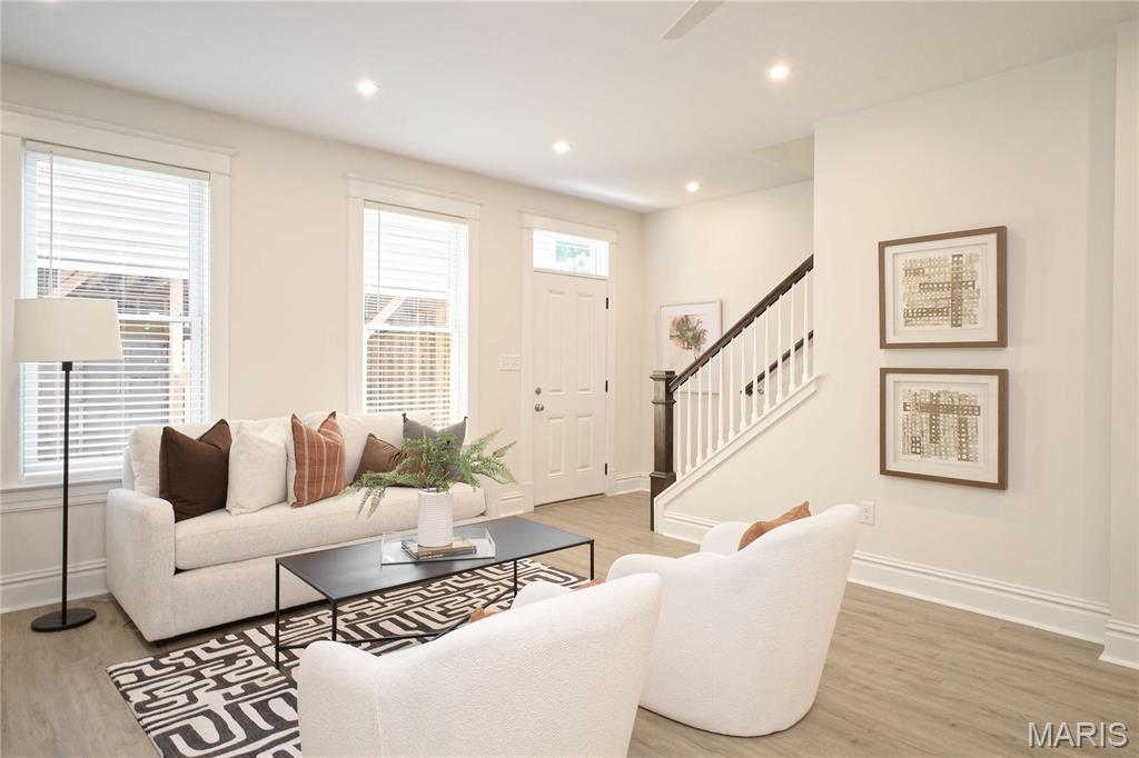Photo of 2725 Salena Street St Louis MO 63118